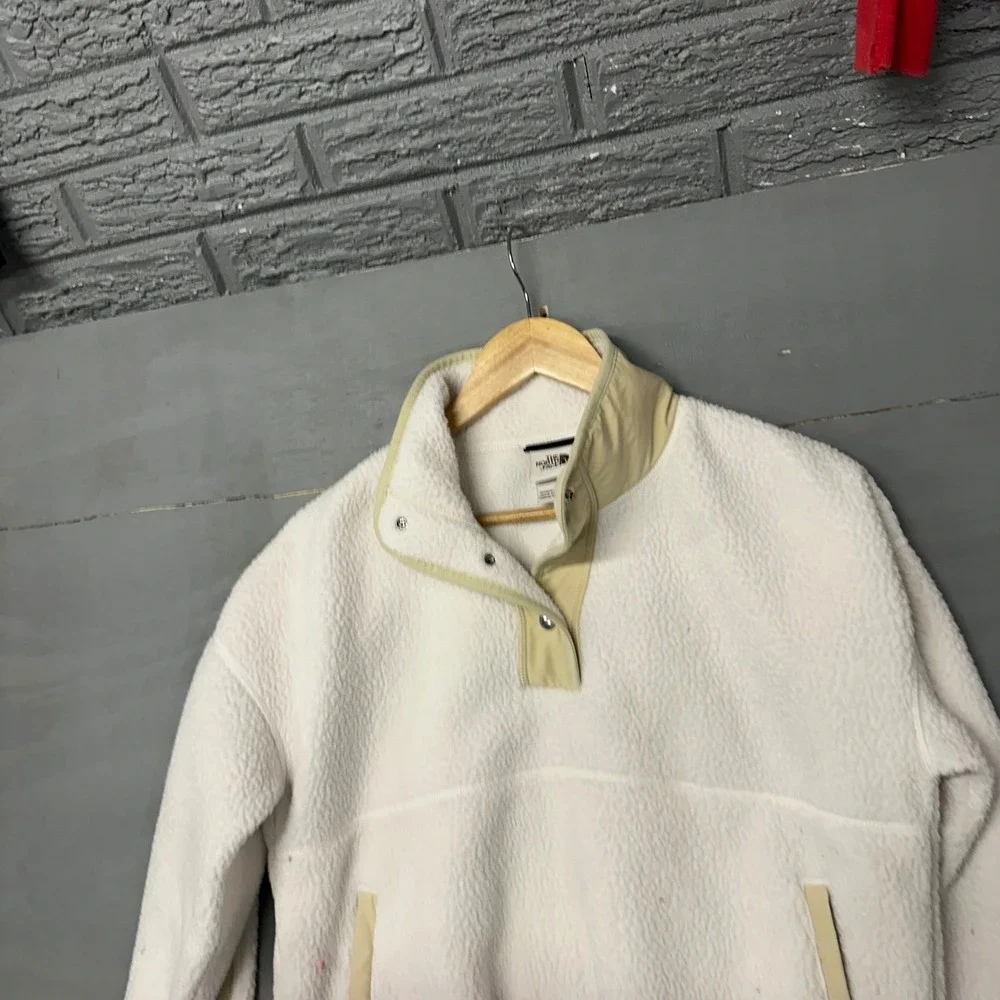 The North Face Mens Fleece Pullover Jacket Cream‎ Tan Size S